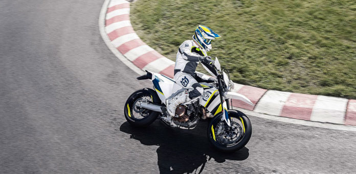 Husqvarna 701 supermoto