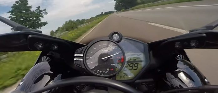 Zašto satovi na motociklima ne mere preko 299 Km/h?