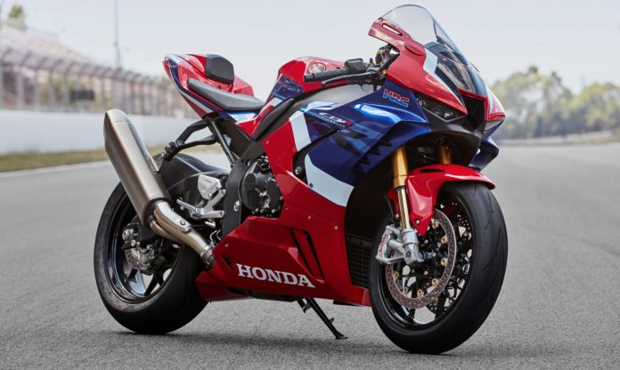 Honda CBR1000RR -R i CBR1000RR -R SP 2020