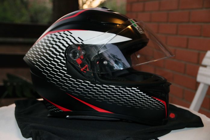 AGV K5S kaciga