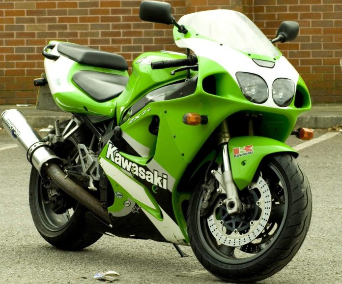 Kawasaki ZX7R