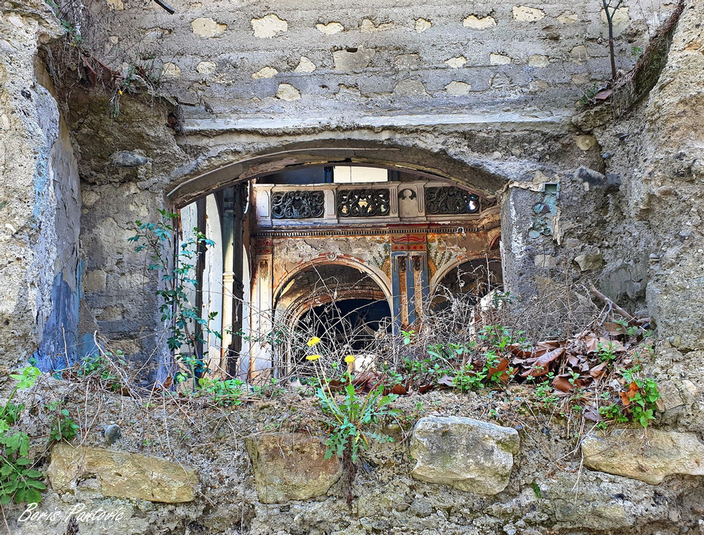 Špicerov dvorac i Rakovačka pećina