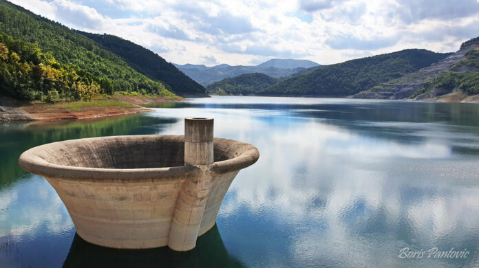 Jezero Rovni i Valjevo