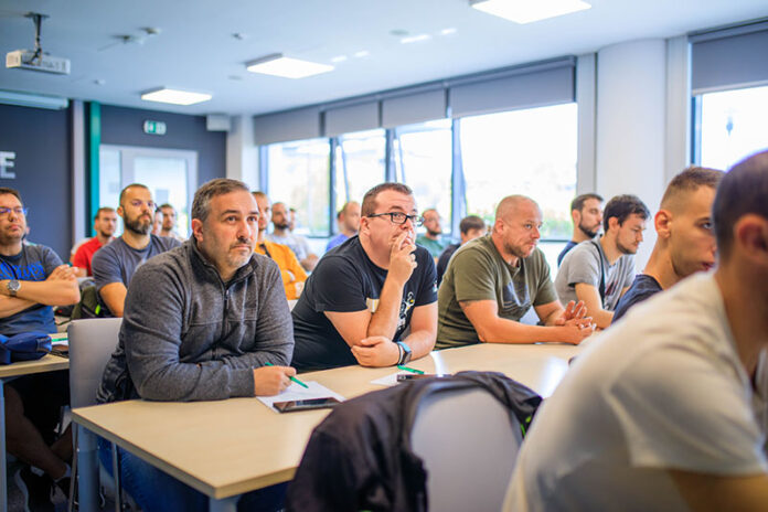 seminar o vožnji na stazi