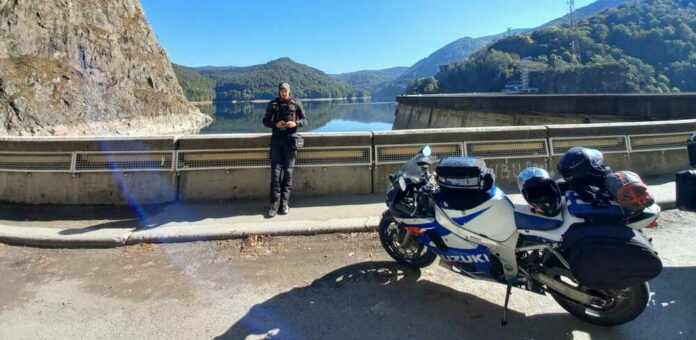 Sa GSX-R-om udvoje prema Chernobylu