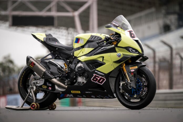 BMW M1000RR