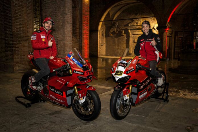 Ducati Panigale V4 Bautista i Banjaja replike
