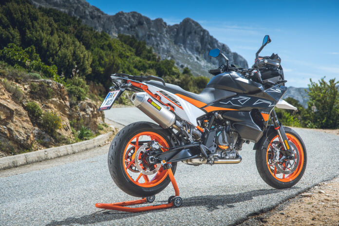 KTM 890 SMT