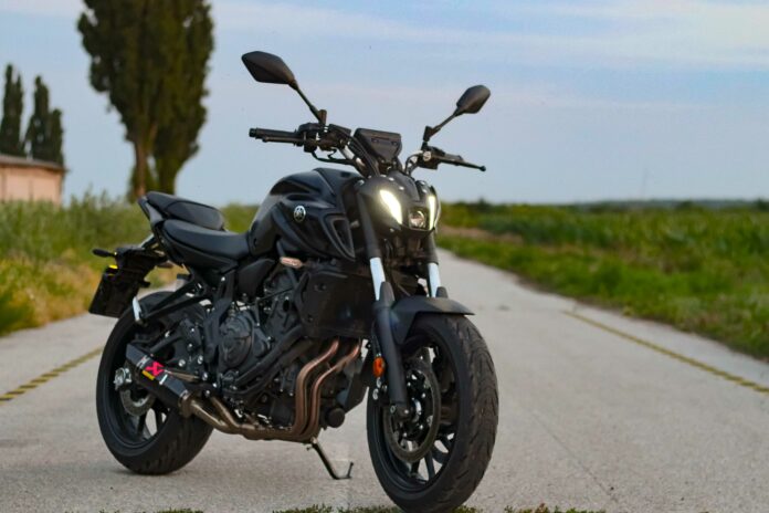 Yamaha MT07 2023