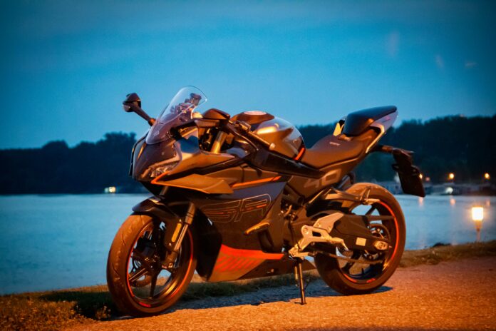 CFMOTO 450SR test