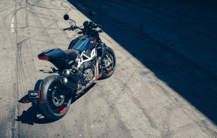 Indian FTR x 100% R Carbon