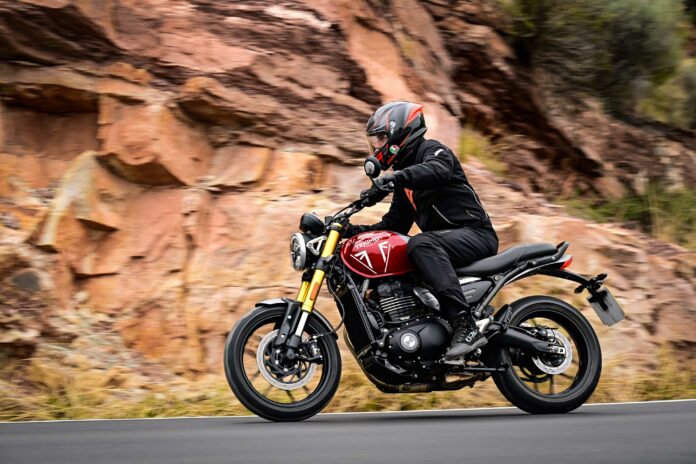Triumph Speed 400 i Scrambler 400X