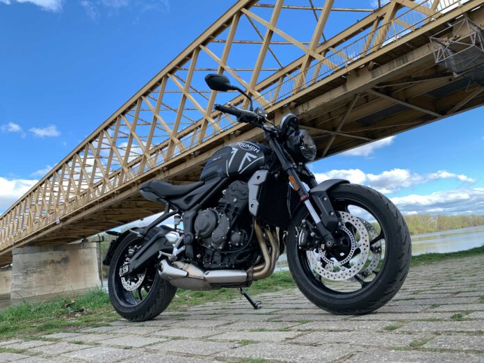 Triumph Trident 660
