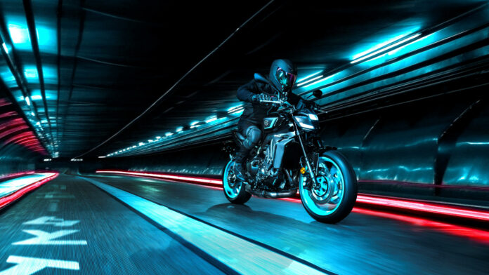 Yamaha MT09 i XMAX 300 osvojile RED DOT