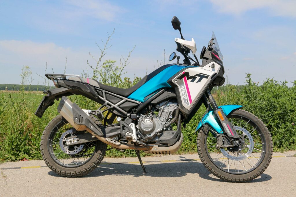 CFMOTO 450MT