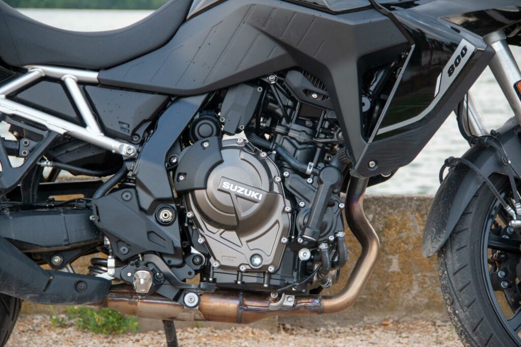 Suzuki V-Strom 800