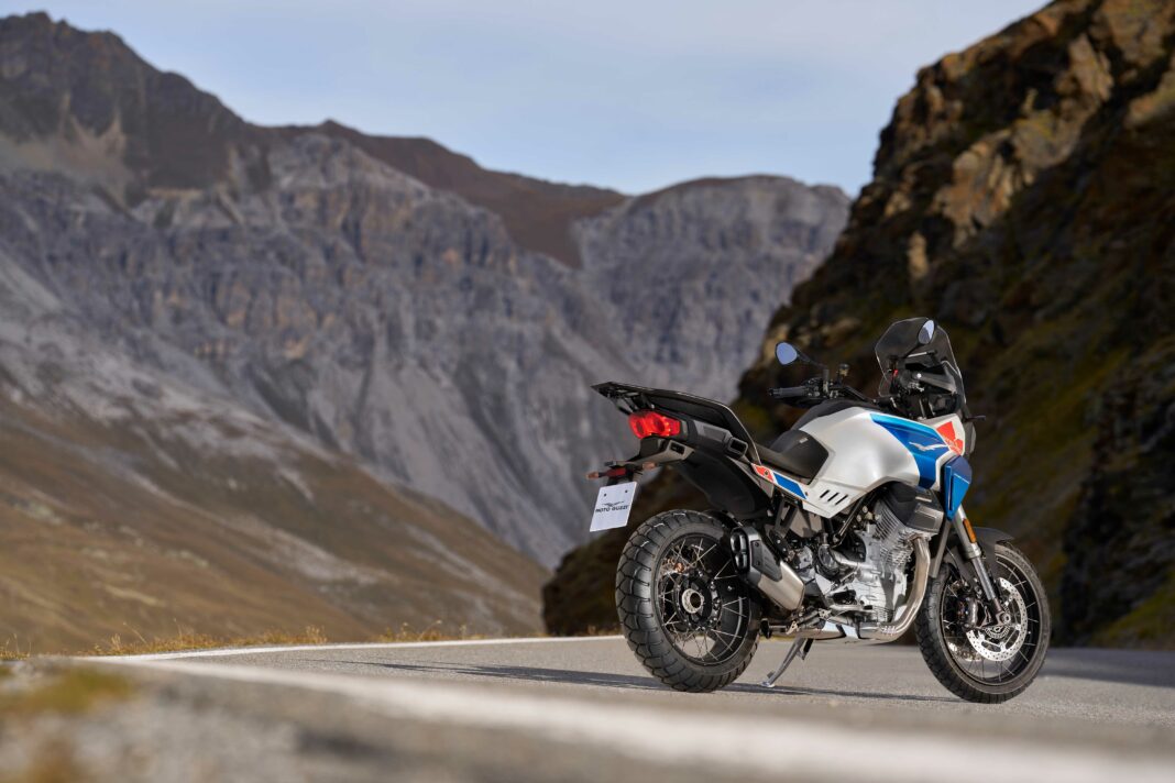 Moto Guzzi Stelvio Duecento Tributo