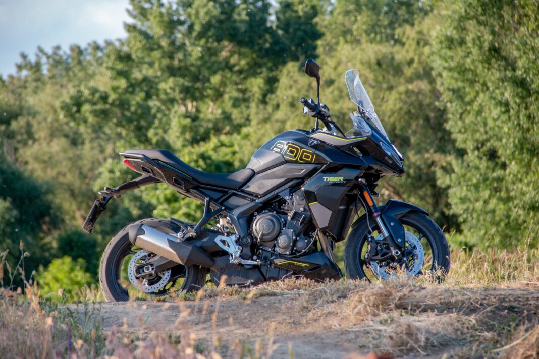 Triumph Tiger Sport 800