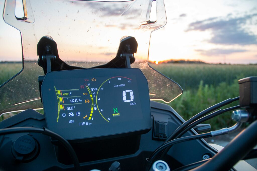 Voge 625DSX
