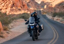 Letnje akcije u Triumph-u: vredni pokloni i popusti uz kupljen motocikl