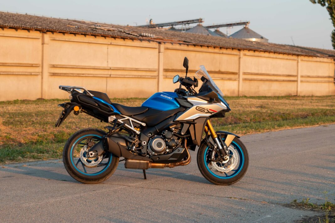 Suzuki GSX-S1000GX