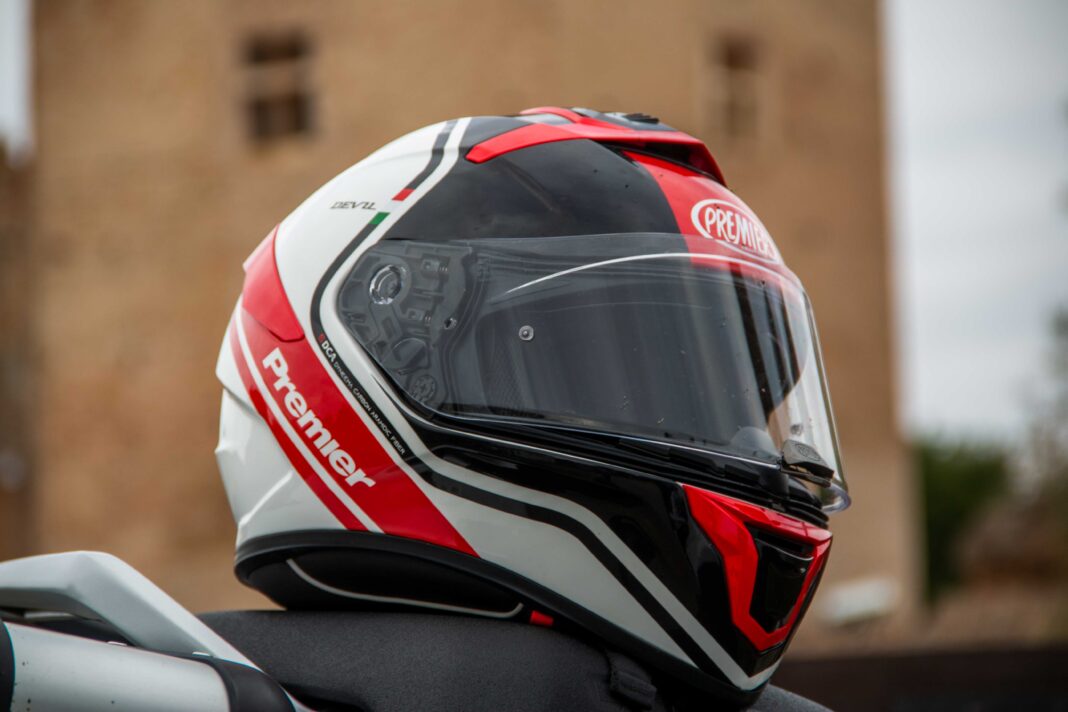 Premier Devil kaciga