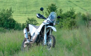 Kove 450 Rally – Servisiranje prednje viljuške Kove 450 Rally servis prednje viljuške