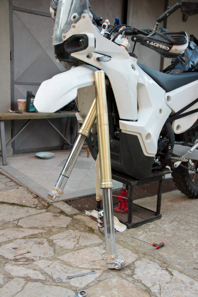 Kove 450 Rally servis prednje viljuške