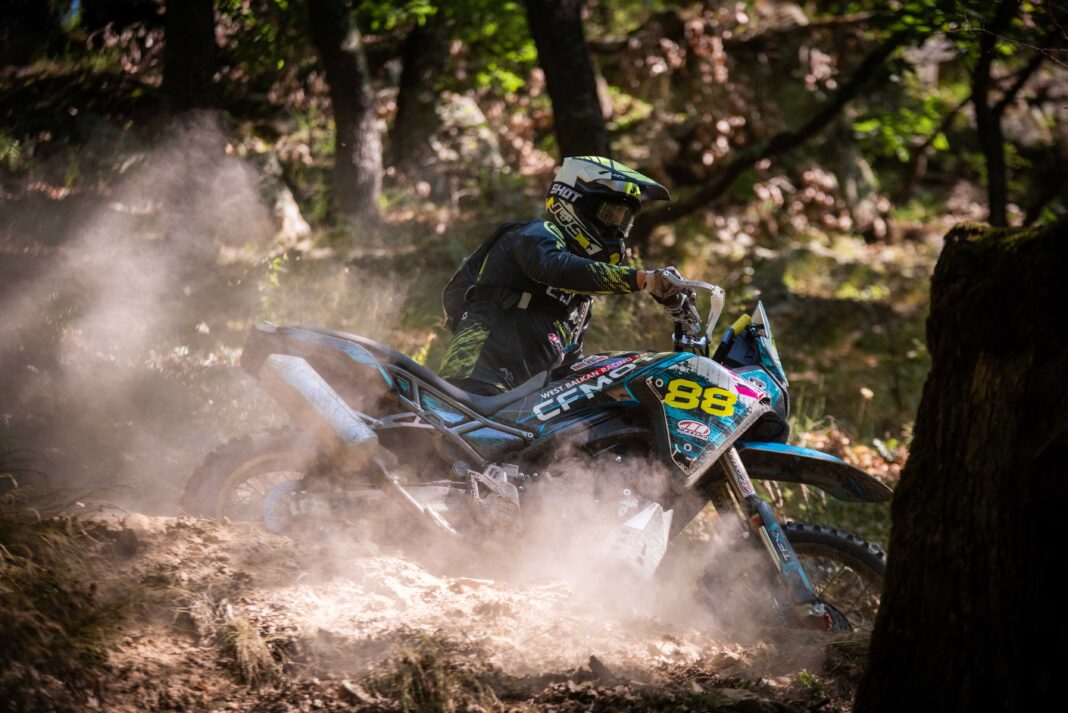 CFMOTO Red Bull Romaniacs