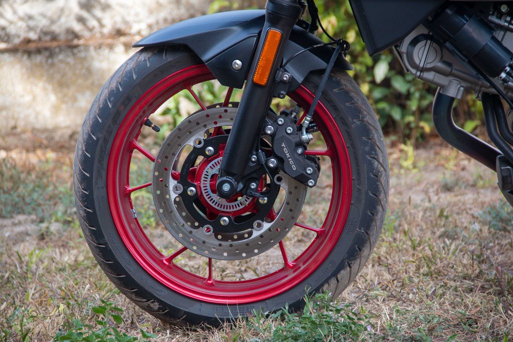 Suzuki SV-7GX
